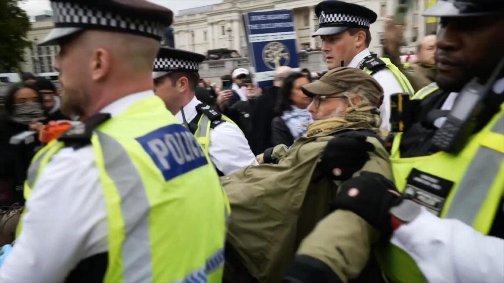 Londra’da Filistin yanlısı gösteriye müdahale: 500’e yakın aktivist gözaltına alındı