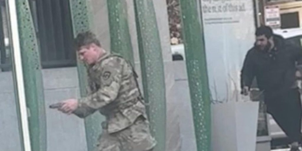Saldırganın CIA için çalıştığı ortaya çıktı