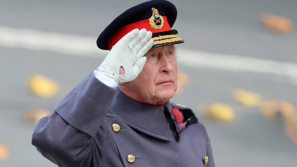 Kral III. Charles, İngiltere’nin savaş şehitleri için düzenlenen anma törenine önderlik etti