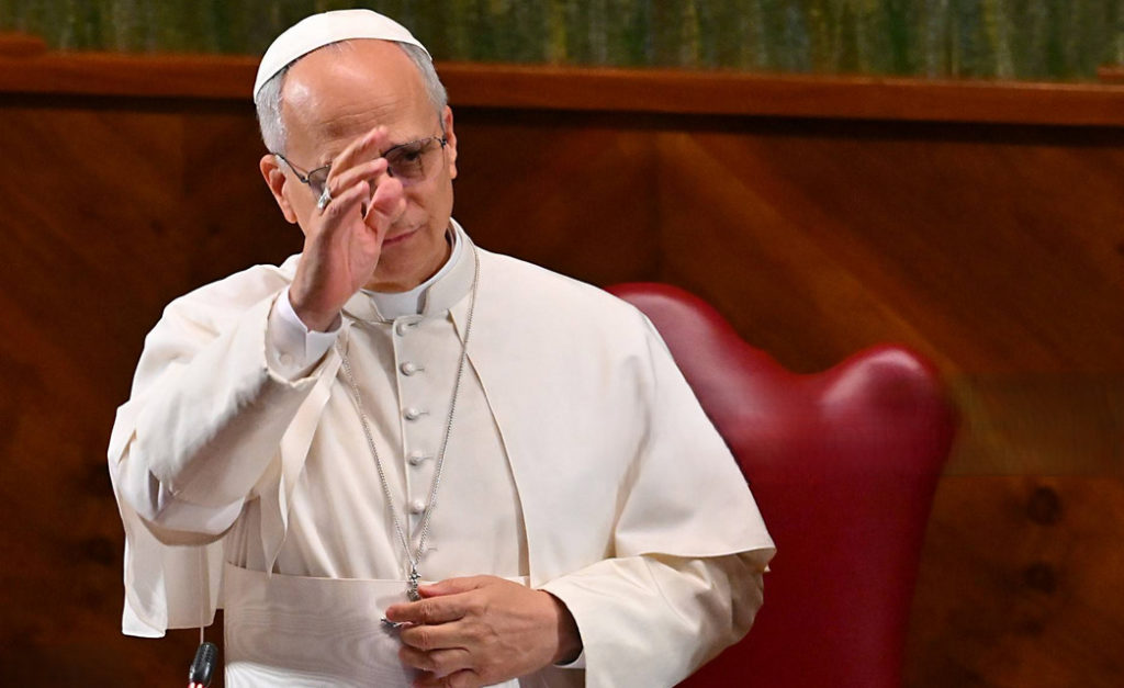 Vatikan, Kanada’ya 62 yerli eseri iade etti