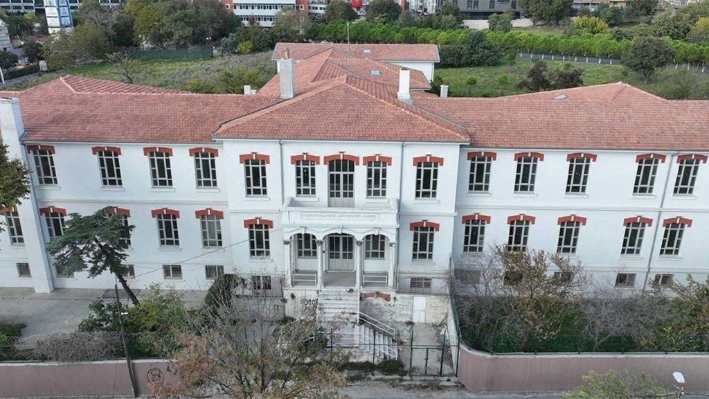 Ünlü hastaneye baskın: Profesör de dahil 7 kişi hakkında gözaltı kararı