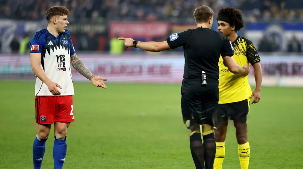 Hamburg son dakika golü ile Dortmund’u galibiyete engel oldu