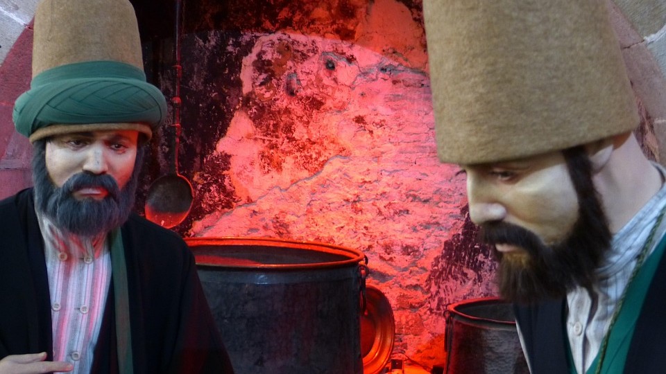 Büyükleri kabullenmek