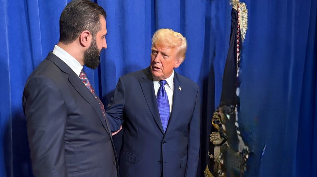 Suriye Devlet Başkanı Ahmed Şara ABD’de Tarihi Ziyarette: Kara liste kaldırıldı, Beyaz Saray’da Trump ile görüşecek