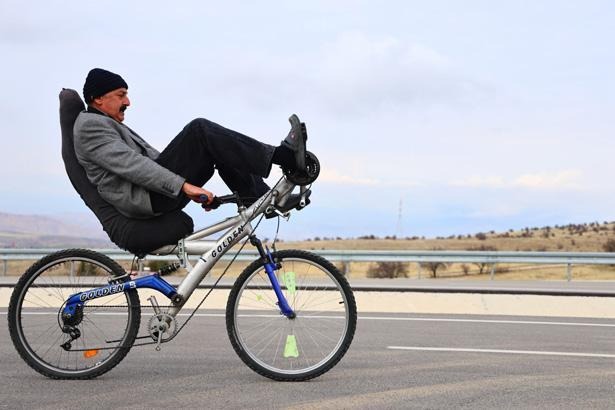 26 yıl sonra Almanya’dan dönüp öyle bir şey yaptı ki