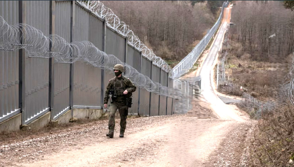 Polonya, Rusya tehdidine karşı doğu sınırına 2 milyar Euro’luk anti-dron savunma hattı kuruyor