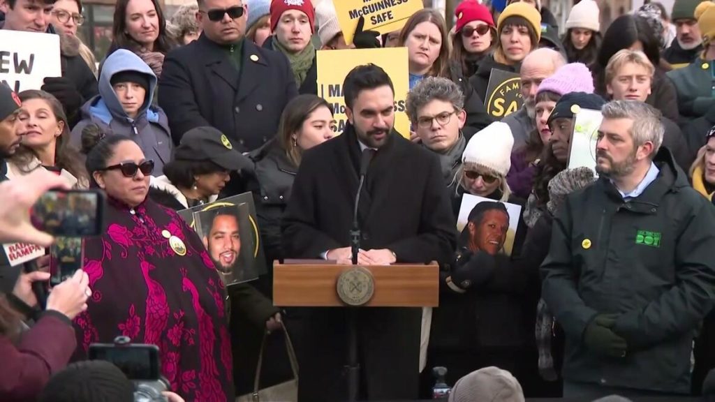 New York belediye başkanı Zohran Mamdani, Trump’a Venezuela operasyonuna karşı çıktı