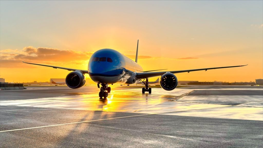 Amsterdam-Tel Aviv uçuşları geçici olarak askıya alındı