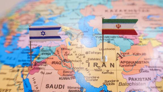 ABD ve İsrail İran’ı vurdu: Bölgedeki tansiyon yükseldi