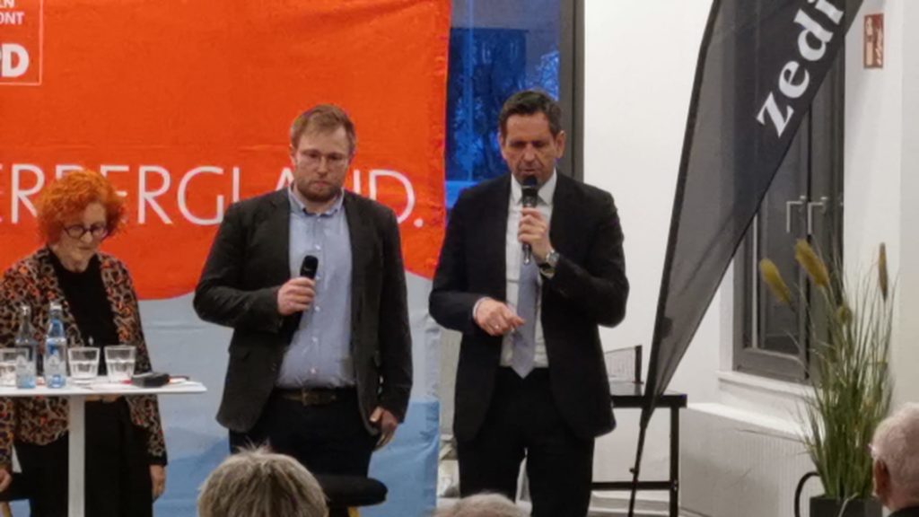 Almanya’nın Aşağı Saksonya Eyaleti Başbakanı Olaf Lies, Hameln şehrini ziyaret etti