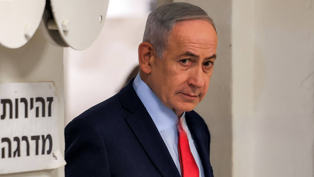 Netanyahu: “Hayattayım” diyerek konuşmasına başladı
