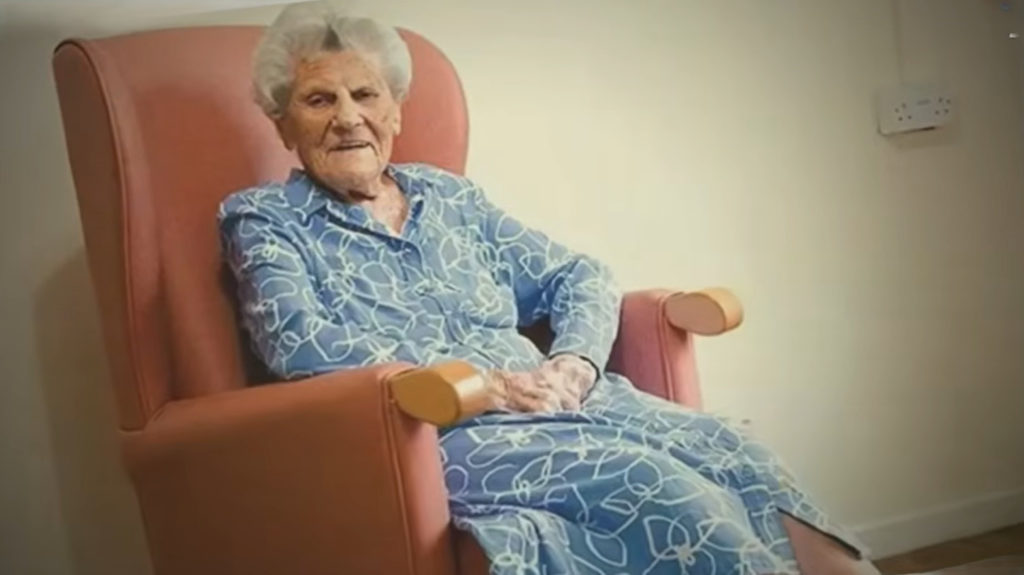 117 yaşındaki Ethel Caterham dünyanın yaşayan en yaşlı insanı